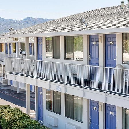 Motel 6-Ukiah, CA Bagian luar foto
