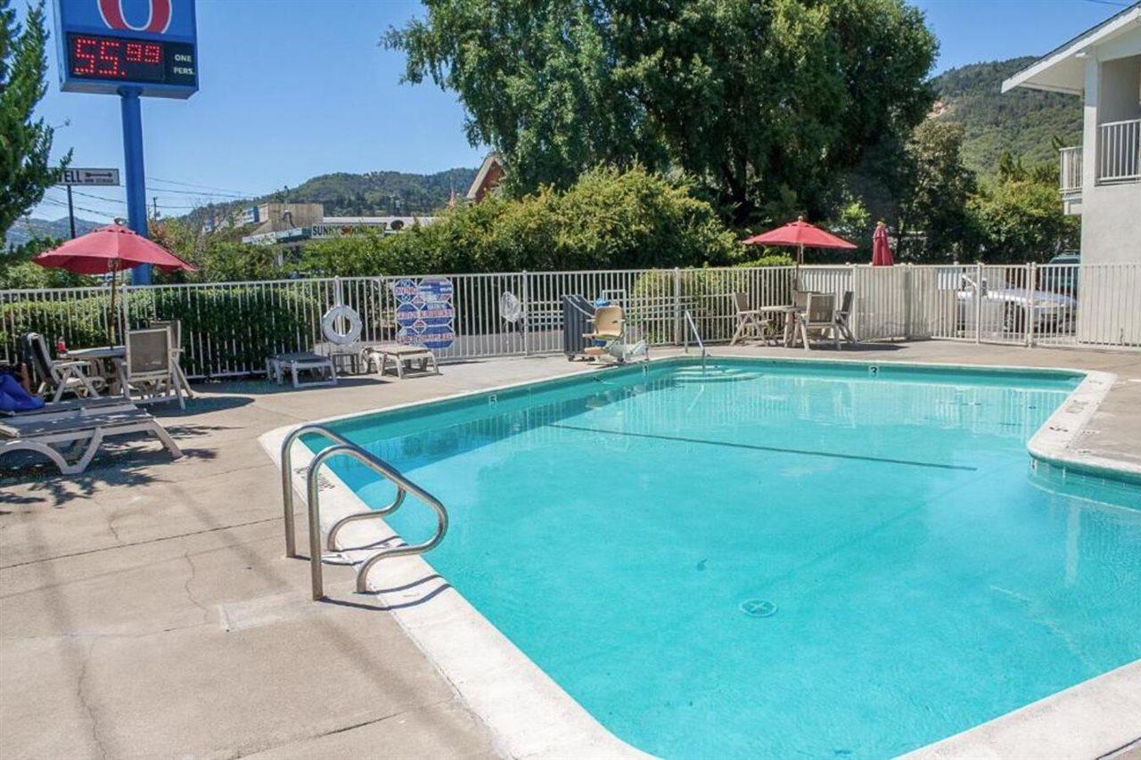Motel 6-Ukiah, CA Bagian luar foto