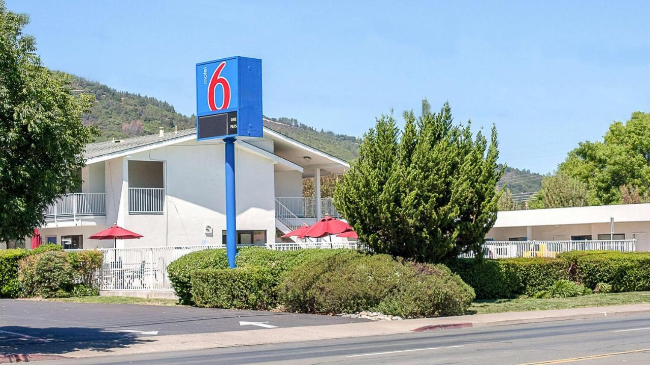 Motel 6-Ukiah, CA Bagian luar foto